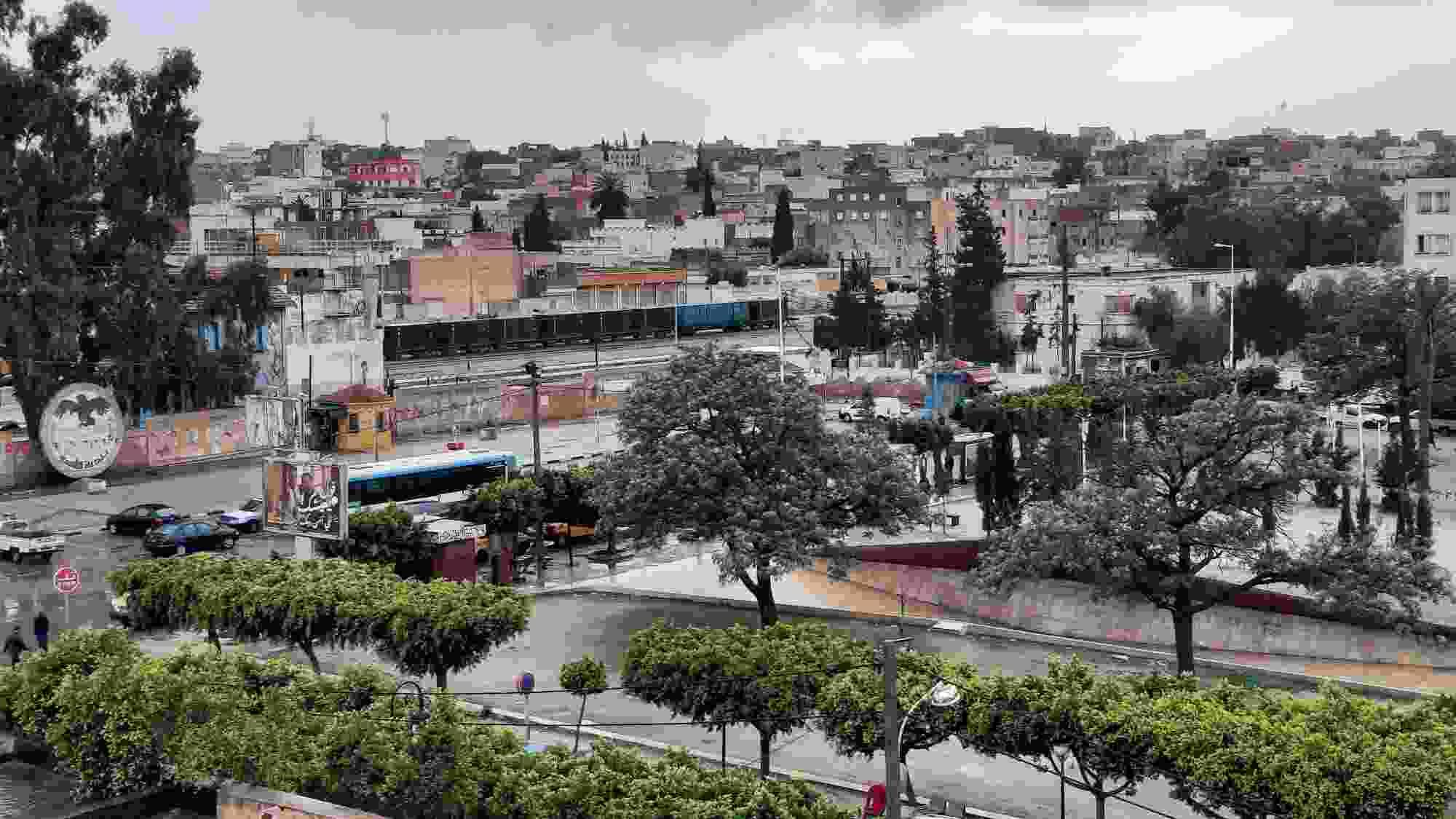 نزول كميات من الأمطار بمدينة القصرين وعدد من المعتمديات (صور)