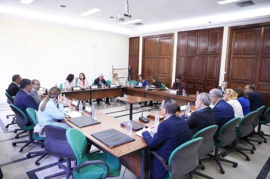 لجنة الحقوق و الحريات بالبرلمان تستمع إلى ممثلي وزارة المالية بخصوص مقترح القانون المتعلّق بتنظيم الجمعيات