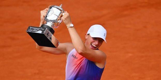 إيغا شفيونتيك تحرز لقب بطولة رولان غاروس الفرنسية للتنس