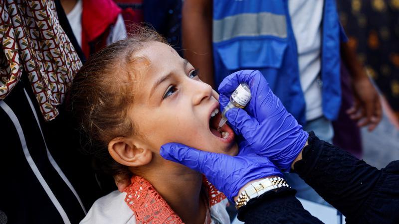 الكيان الصّهيوني يمنع تطعيم أبناء قطاع غزة ضدّ شلل الأطفال