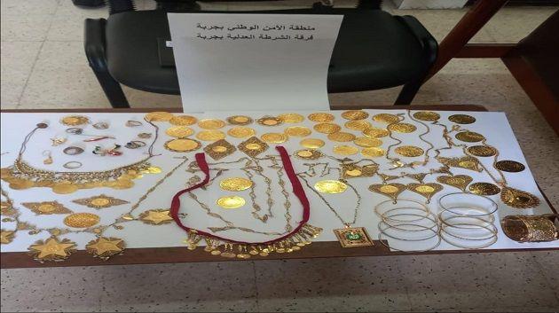 تجاوزت قيمته الـ 200 ألف دينار: القبض على سارق مصوغ من منزل في جربة