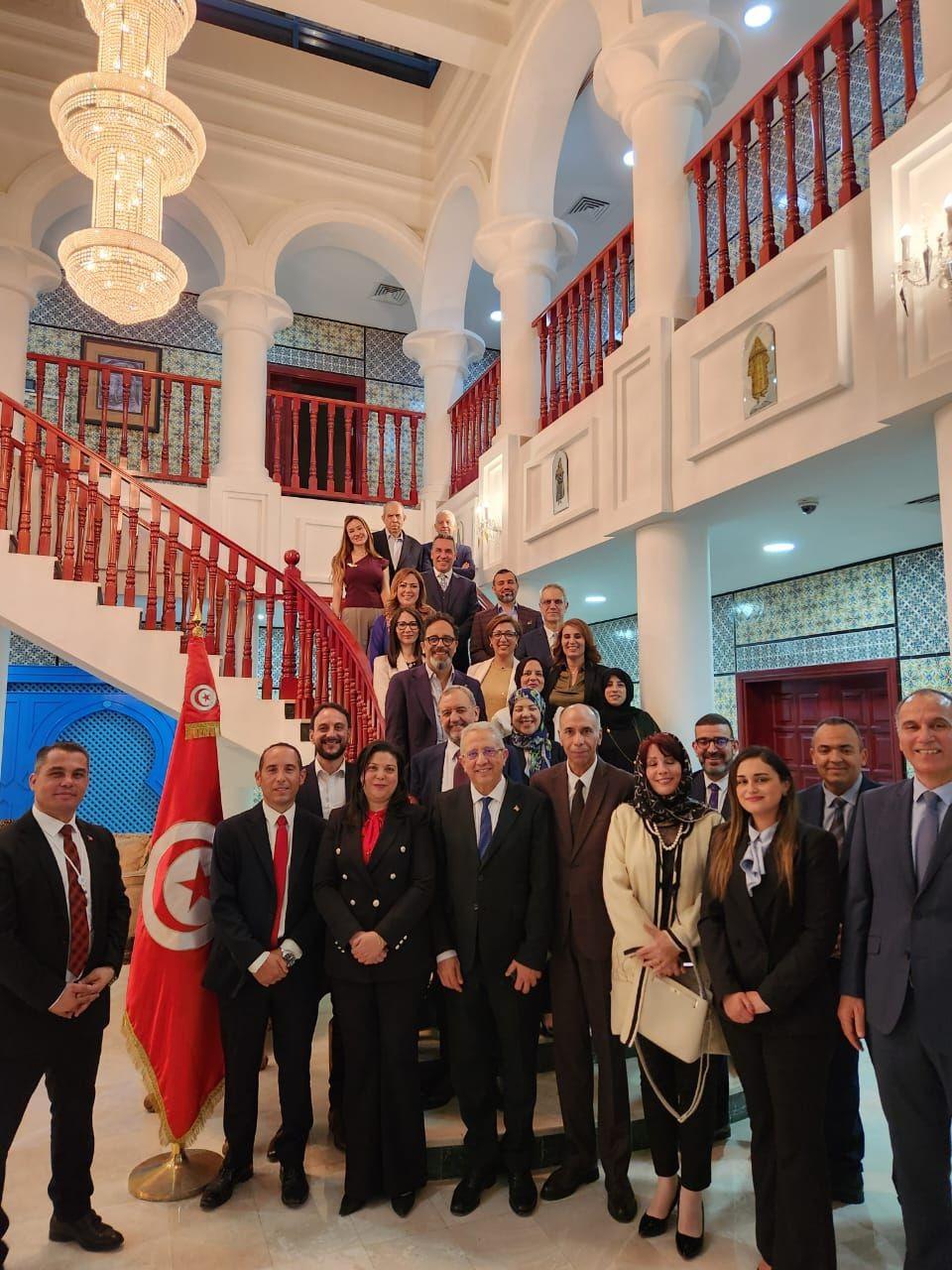 وزير الصحة يلتقي بالجالية التونسية بالإمارات