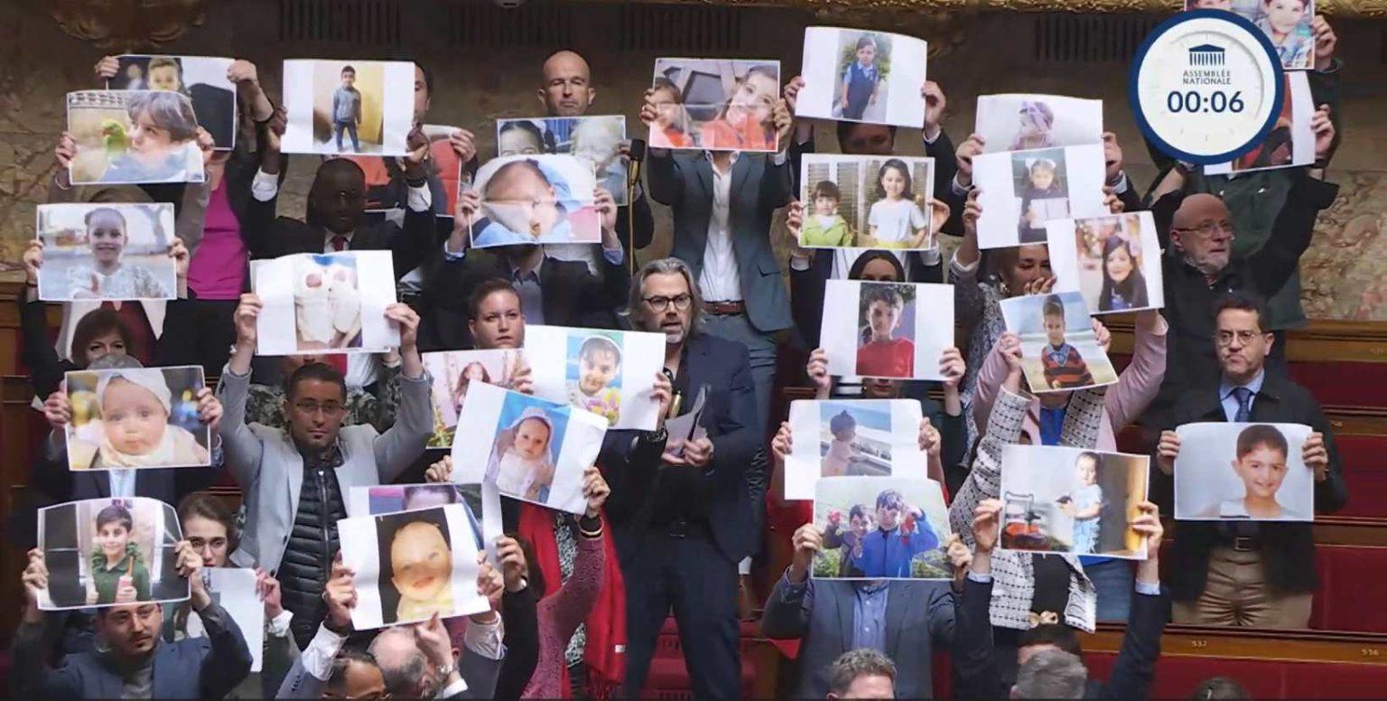 في مشهد نادر بالبرلمان الفرنسي: نائب يتهم إسرائيل بارتكاب “إبادة جماعية” في غزة !