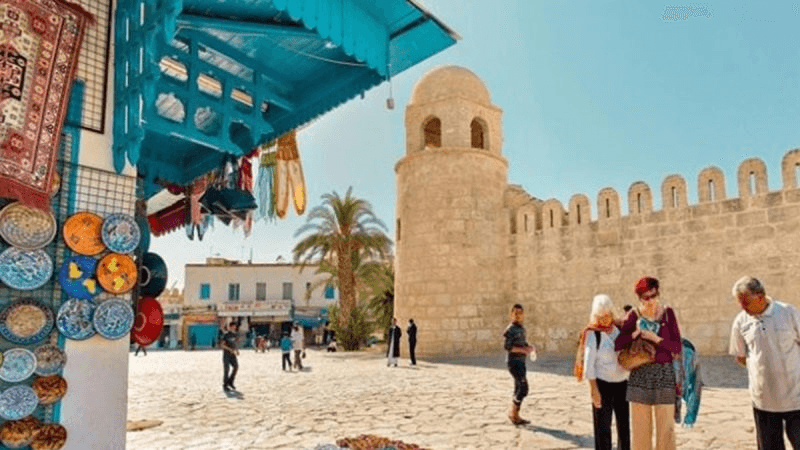 Les recettes du tourisme en hausse en 2025