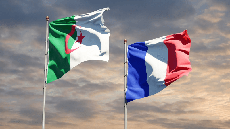 البرلمان الفرنسي يُصوّت لإدانة اتّفاقية الهجرة مع الجزائر