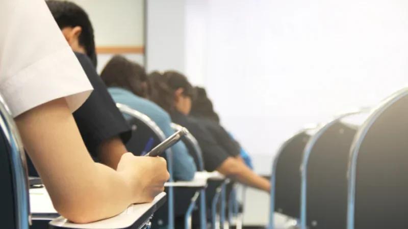 طلال بن عبد السلام: التونسيون أكبر جالية أجنبية في معهد اتّصالات باريس