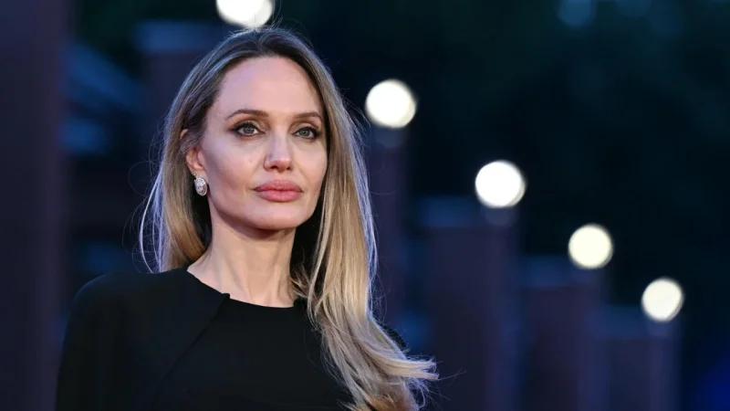 Guerre en Ukraine: Angelina Jolie visite des hôpitaux à Kherson