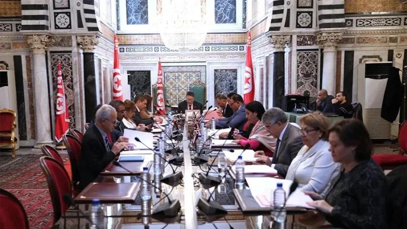 استقالة نائبين من مكتب البرلمان