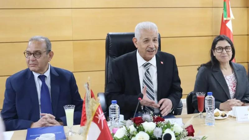 تونس وعمان تتفقان على دفع العلاقات الاقتصادية والتجارية