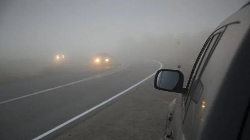 ضباب كثيف وأمطار متفرقة هذا اليوم