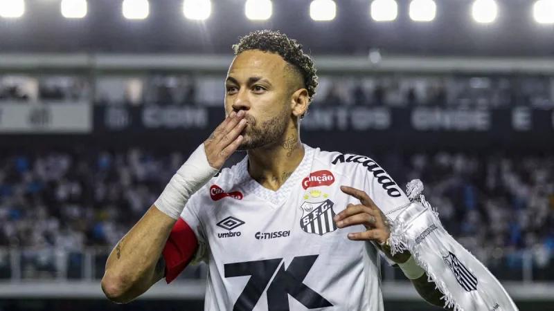Neymar prolonge à Santos...