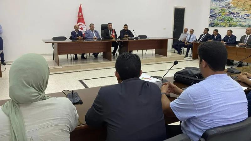 مدنين: تعليق نشاط المجلس الجهوي