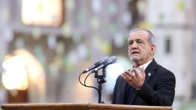 الرئيس الإيراني يعطي الضوء الأخضر لإجراء محادثات مع أمريكا