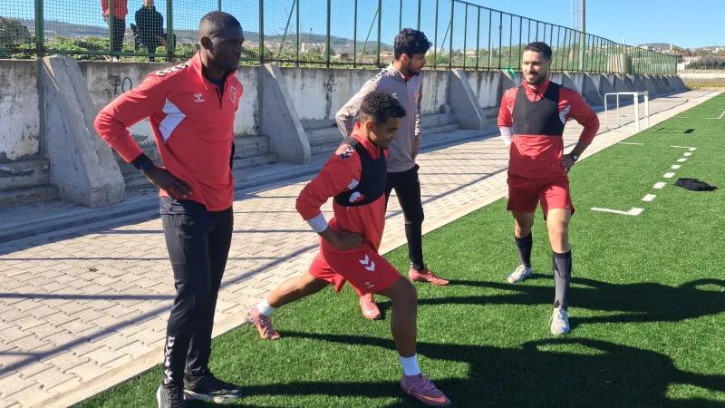 الأولمبي الباجي:4 لاعبين على انفراد وراحة لا تقل عن 10 أيام لأشرف كرير