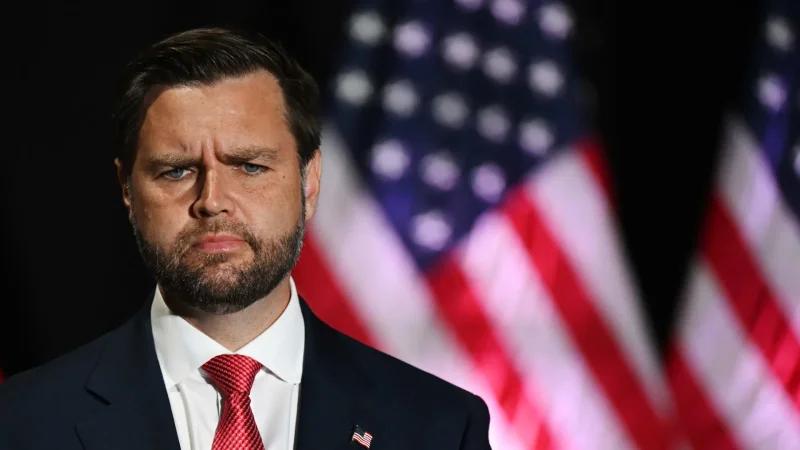 نائب الرئيس الأمريكي: ترامب سيمنع إيران من امتلاك سلاح نووي