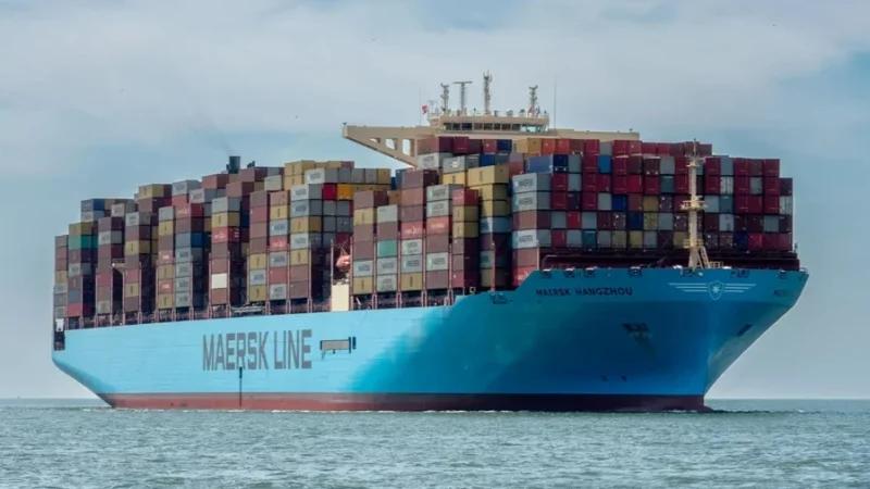 شركة شحن عالمية كبرى تعلن تعليق الملاحة من وإلى الخليج 'حتى إشعار آخر'