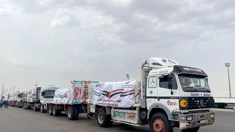 Red Crescent: 155 aid trucks arrive in Gaza