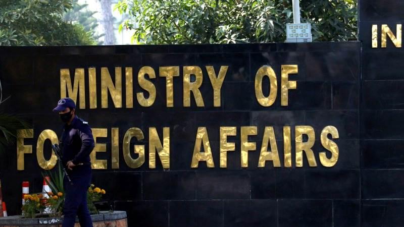 Iran, Pakistan agree to “deescalate the situation”