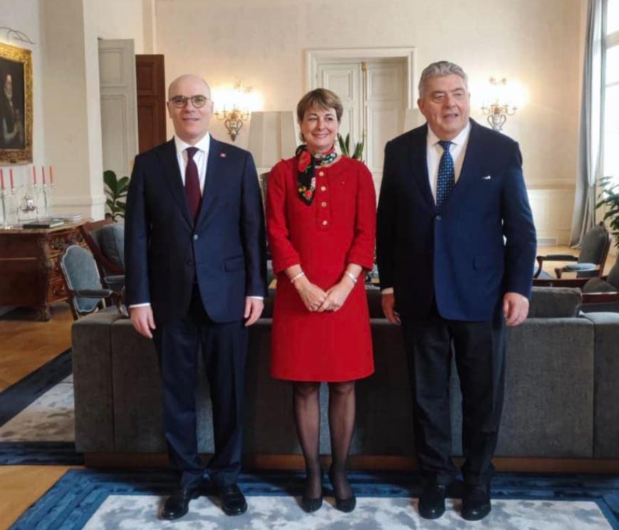 Nabil Ammar speaks with the President of Governing Council of Principality of Monaco