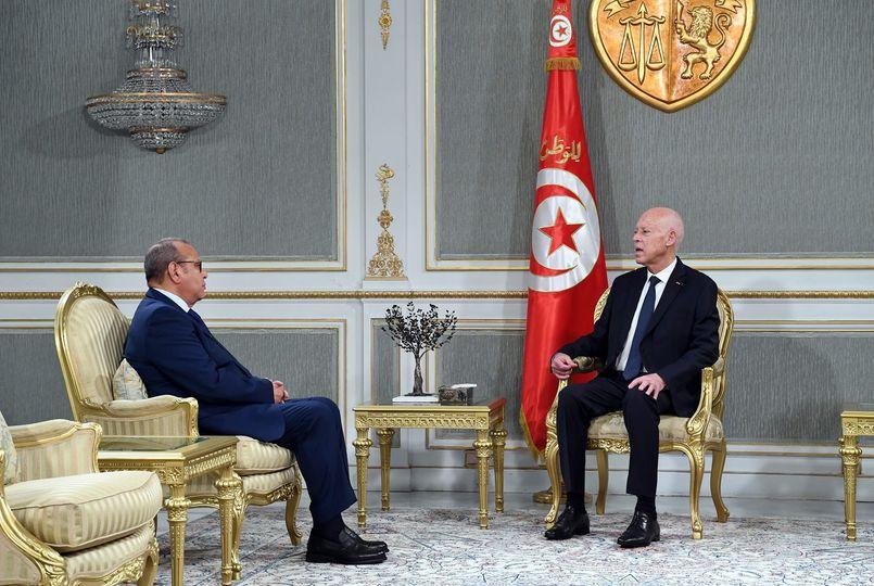 Kais Saïed calls for lowering prices for  economic “national liberation”