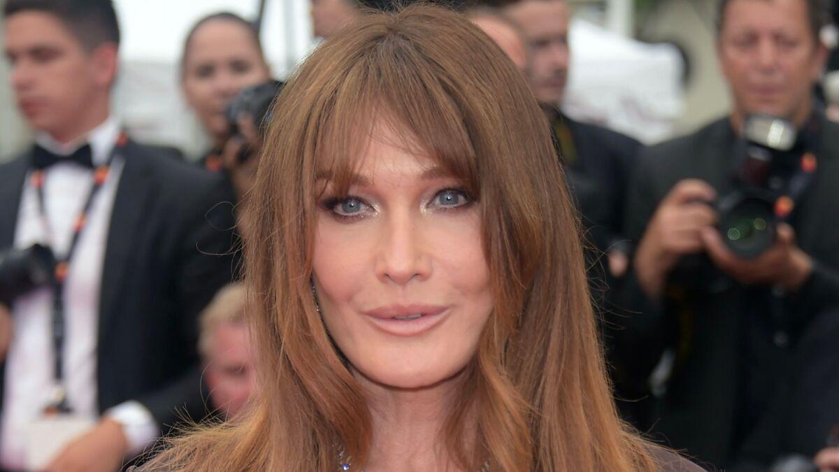 Carla Bruni: Faites vos mammographies….Il en va de vos vies