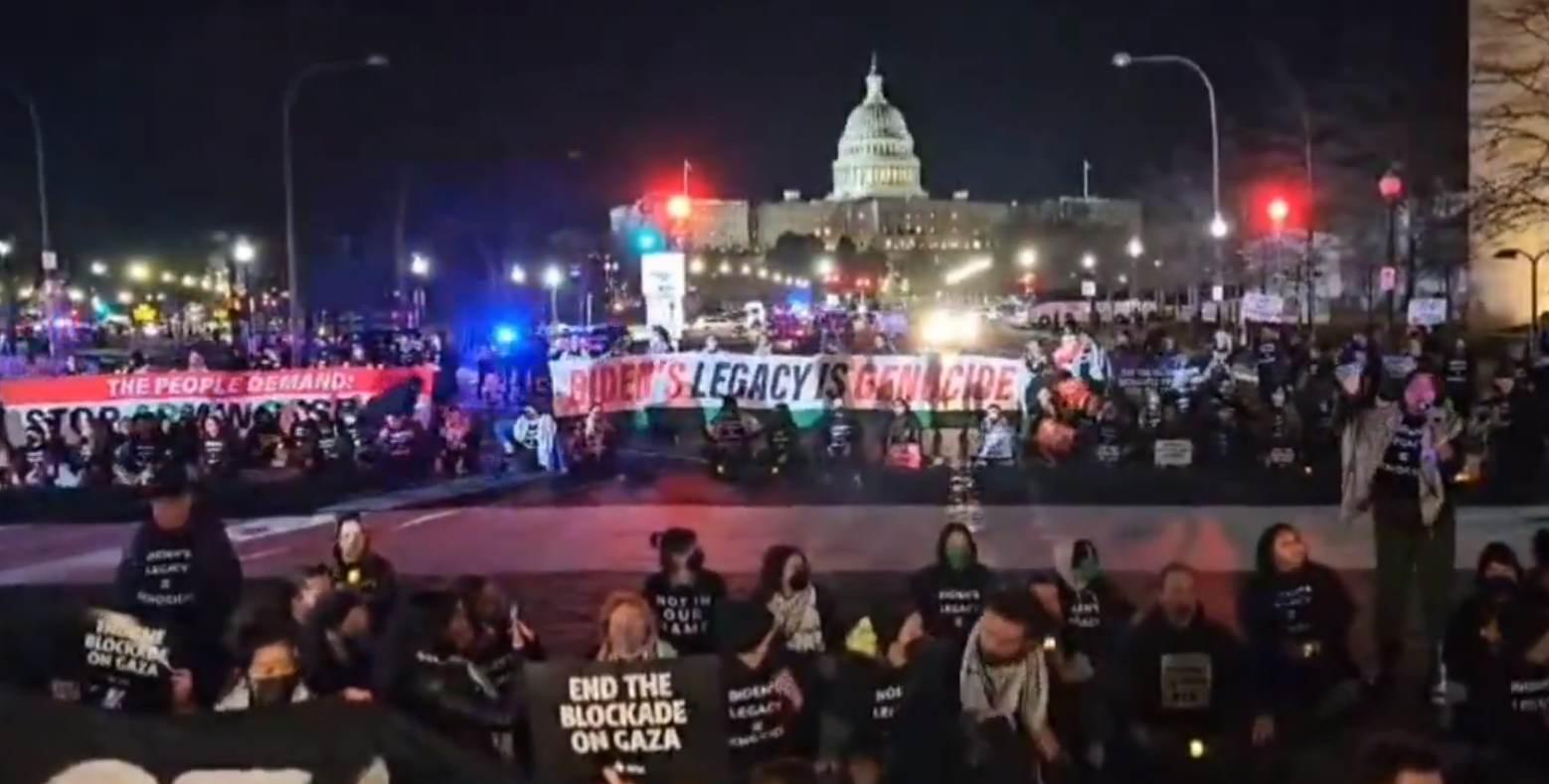 Des voix pour Gaza aux USA : Manifestants bloquent les accès au Congrès avant le...