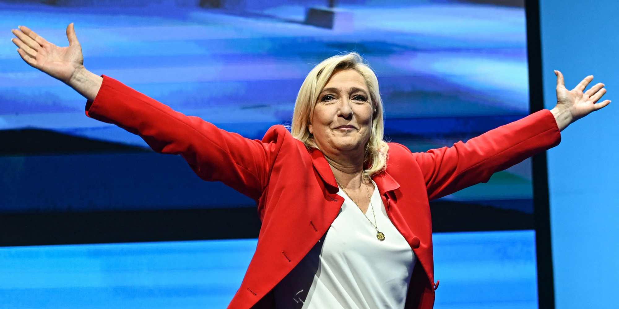 France-Le Pen se “Sarkozyse” : Procès en septembre pour détournements de fonds, enquête pour prêt...