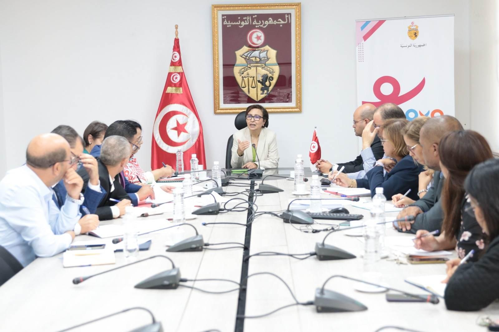 Programmes de coopération pour les seniors et l’enfance : La ministre de la famille renforce...