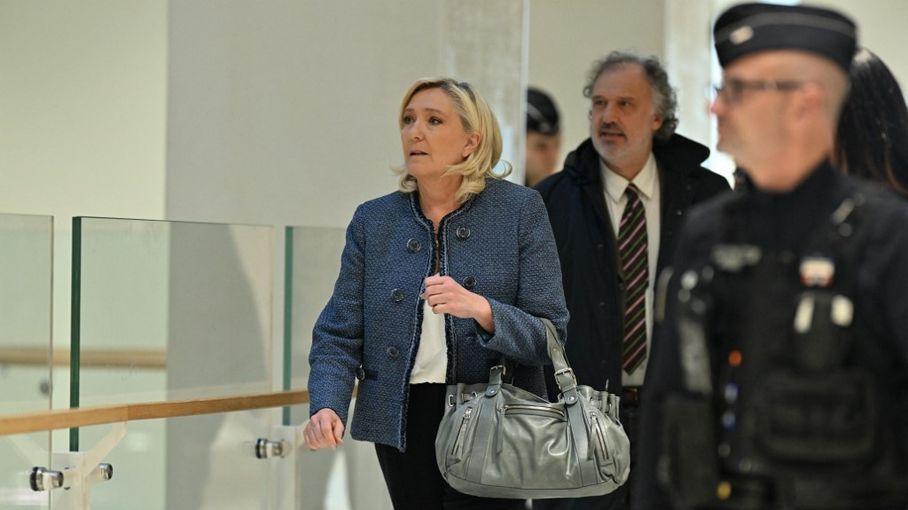 France : Prison ferme et bracelet électronique pour la favorite de la présidentielle, l’extrême droite...