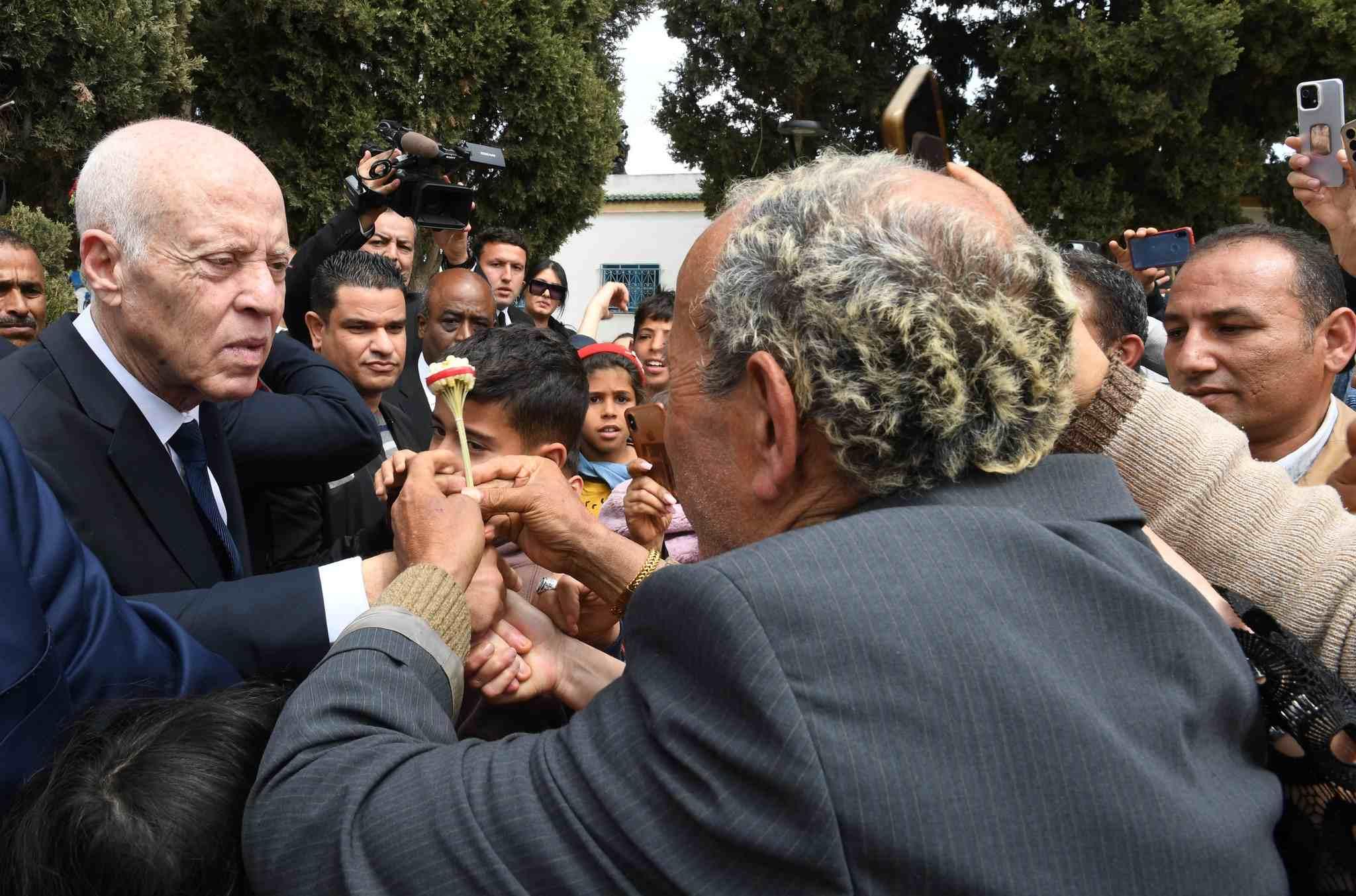 Après Monastir, le président Kaïs Saïed en visite surprise à Moknine