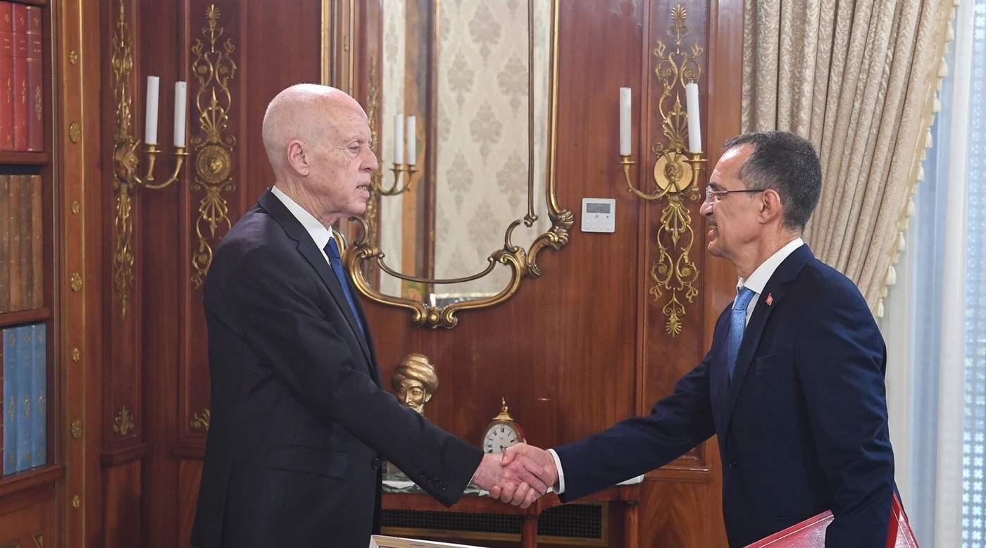 Kaïs Saïed relance le dossier des terres agricoles pour renforcer la souveraineté foncière et soutenir...