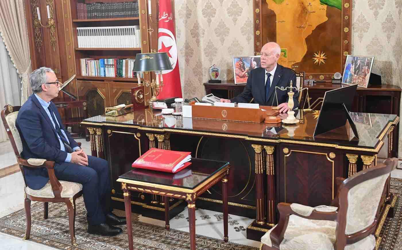 Kais Saïed appelle à l’abolition totale de la sous-traitance dans le secteur public